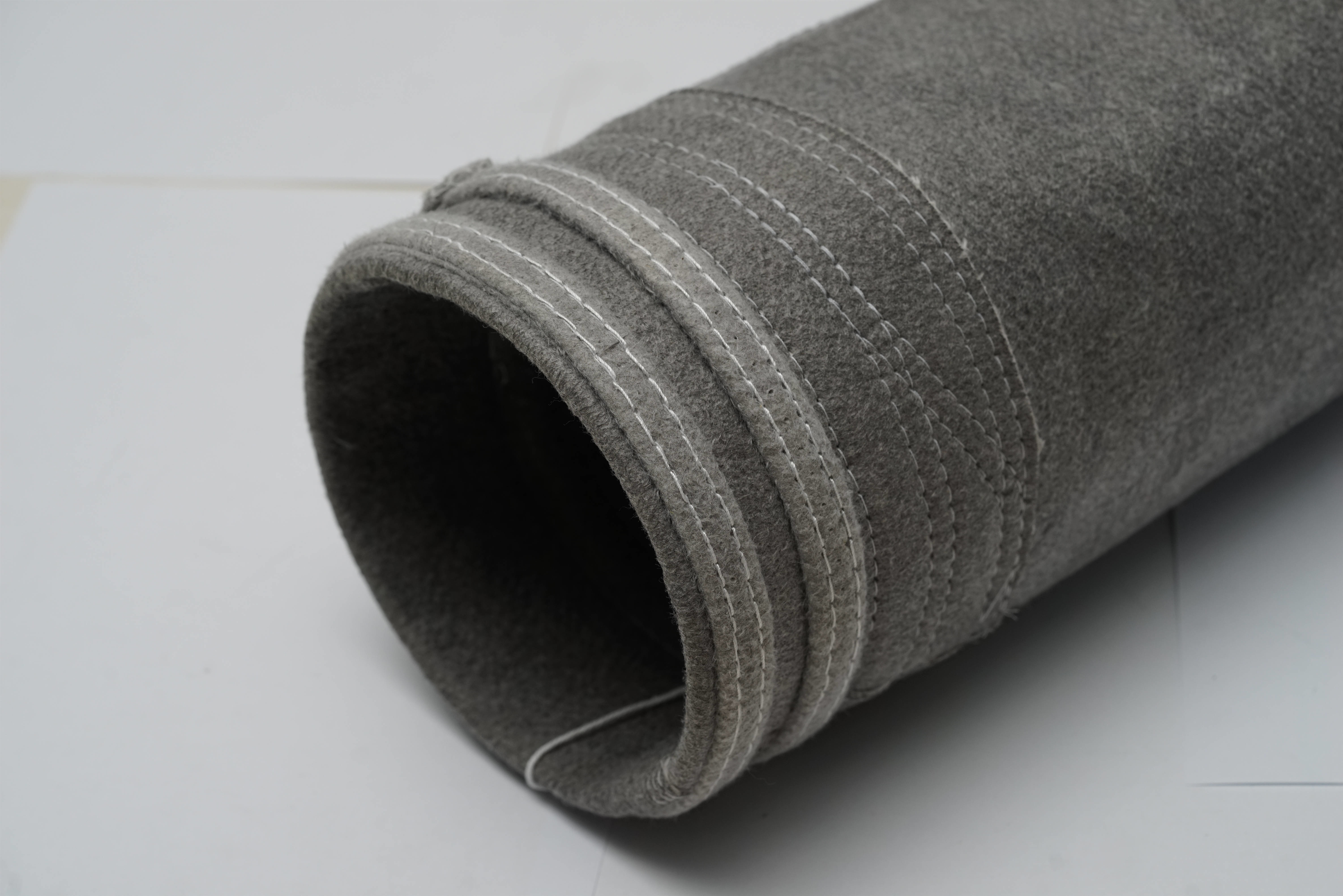 Quality Blending Anti - Static Felt Filter Bags Polyester Non Woven Filter Bags for sale