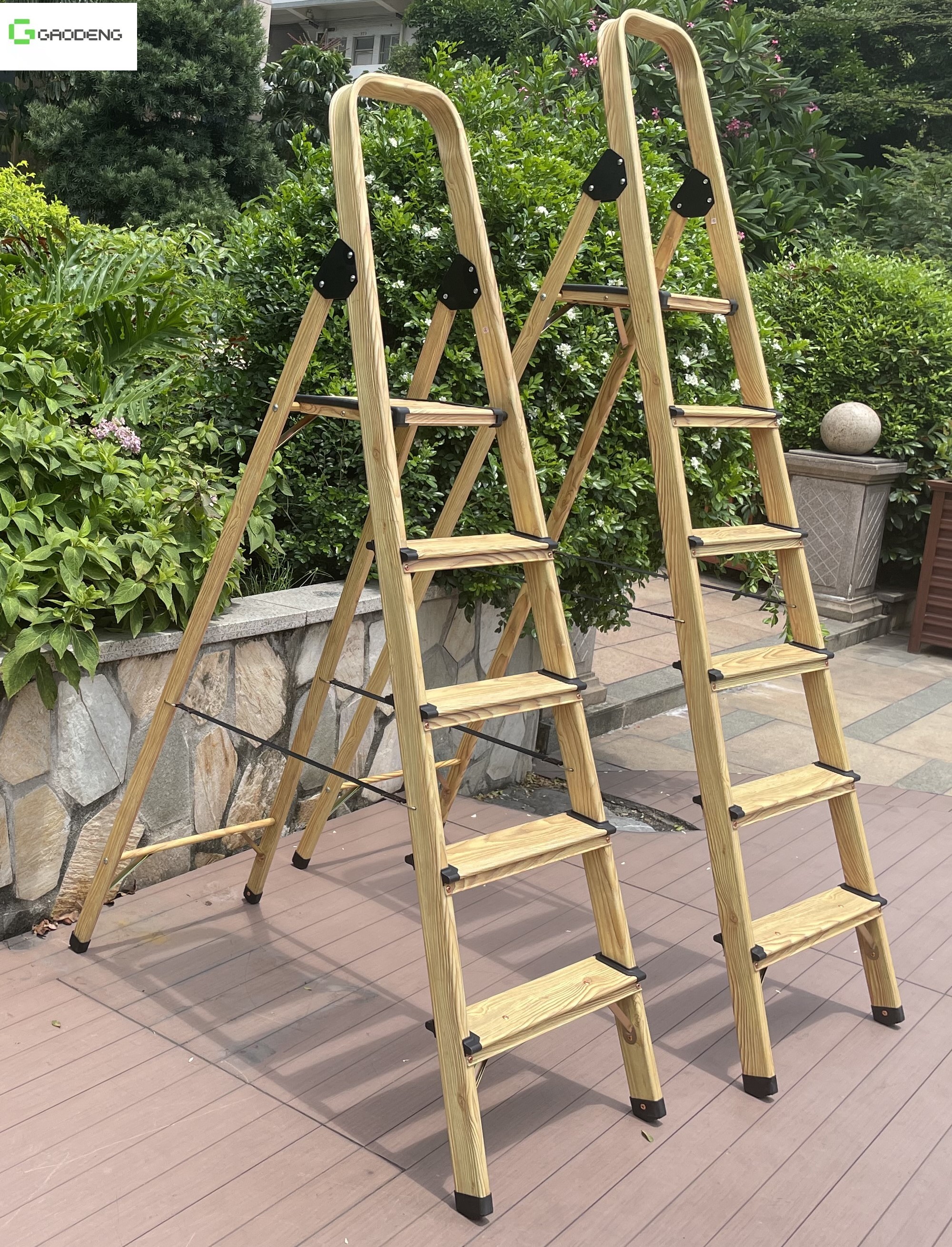 Quality Wooden 5 Step Aluminium Ladder 1.4mm PVC Plastic Foot Mats for sale
