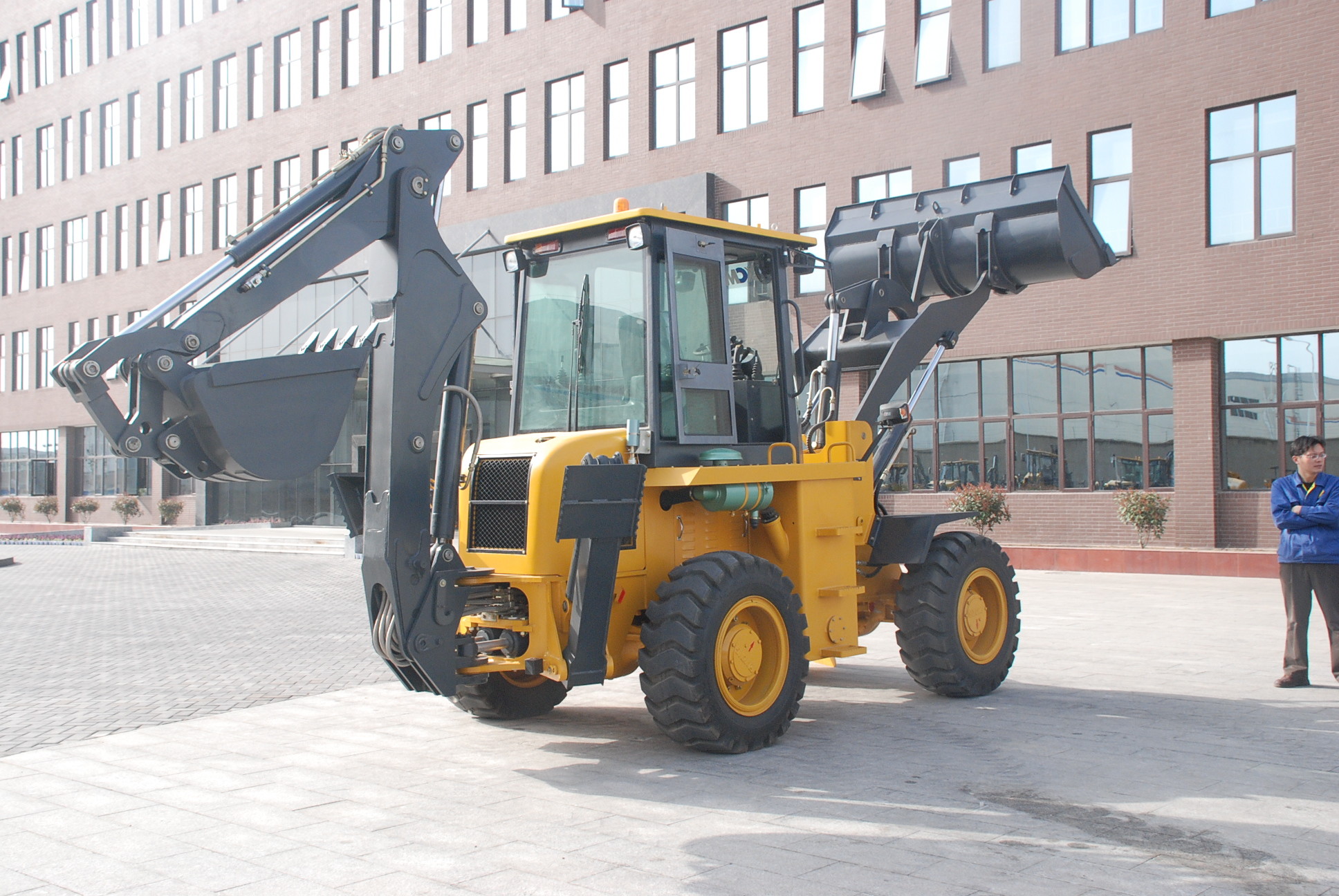 Quality WZ30-25 10 Ton 2500r/Min Tractor Loader Backhoe With Four Wheels Drive for sale