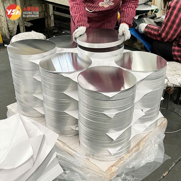 Quality 1050 Aluminum Circle Manufacturer For Cookwares And Lights for sale