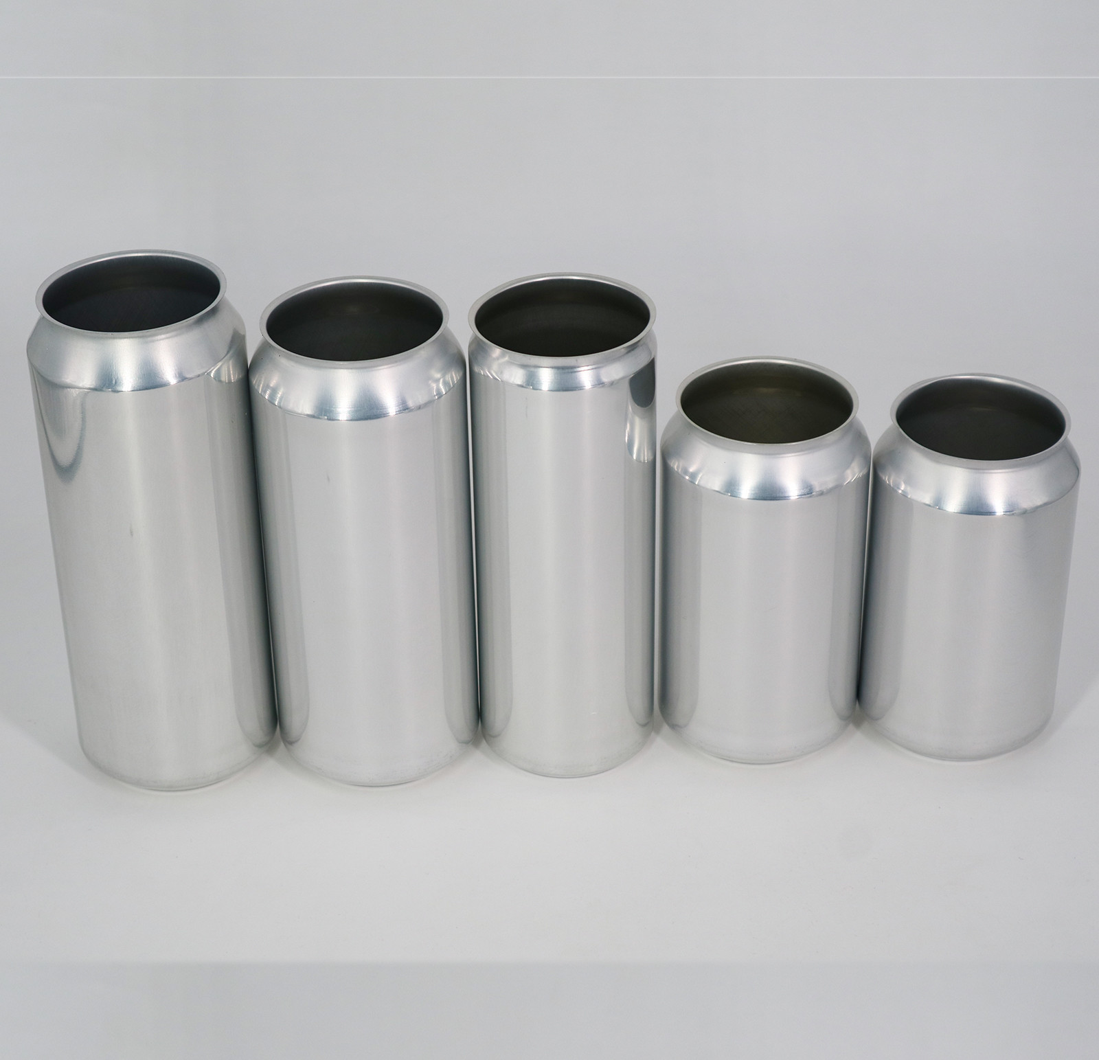 Quality 52mm 330ml Aluminum Alcoholic Beverage Cans 3.9GSM Coating for sale