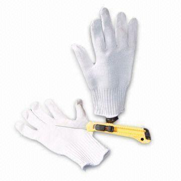 Quality Anti-cut Safety Gloves, Available in Small, Medium, and Large Sizes for sale
