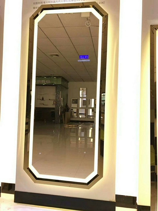 Quality Anti Fog Illuminated Led Bathroom Wall Mirror 1.8mm 2.7mm 3mm 4mm 5mm 6mm for sale