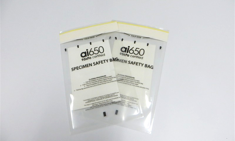 Quality Generic Biohazard Specimen Bags Adhesive Pouch Bags For Laboratory 50 Pack for sale