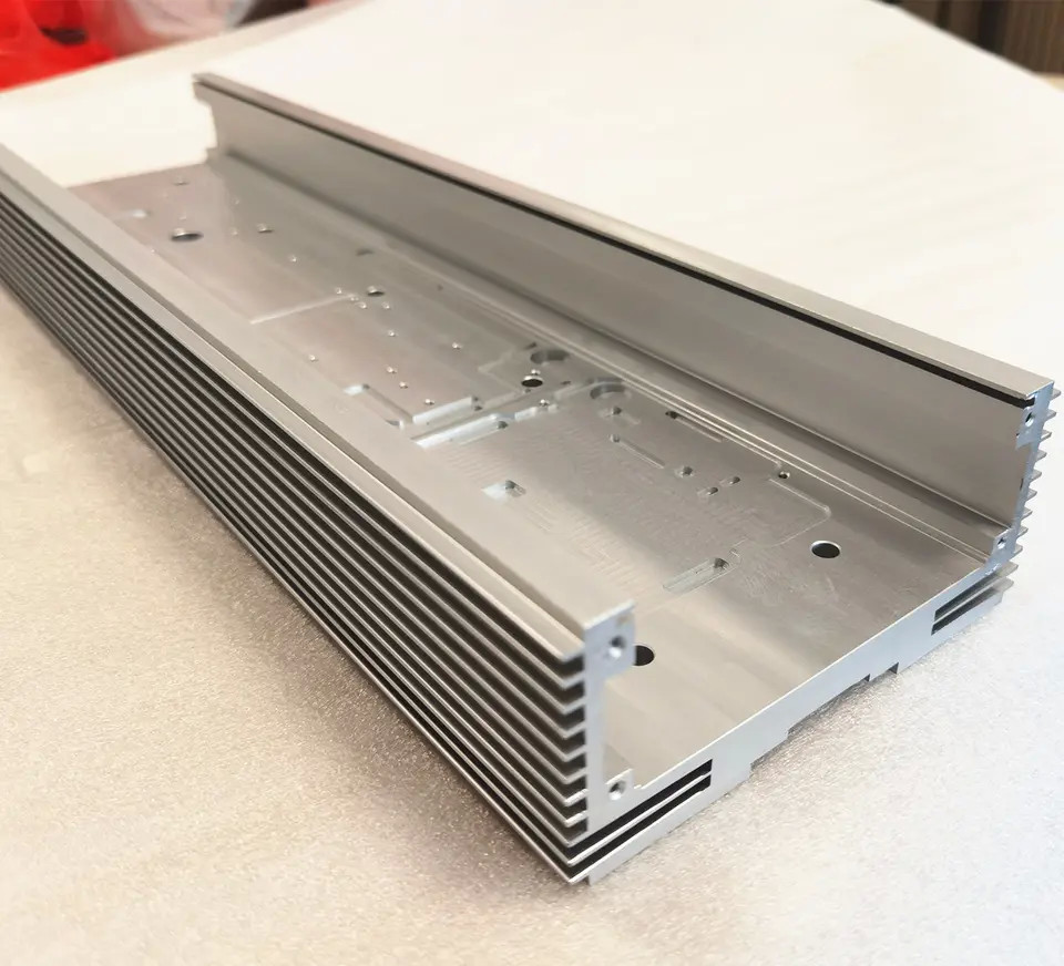 Quality Good quality CNC machining aluminum heat sink cooler for sale