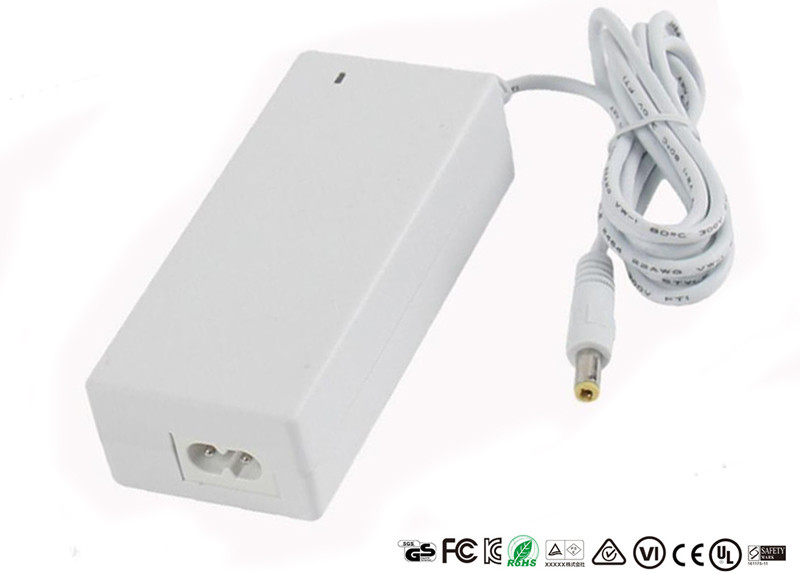 Quality White Color Desk Type AC DC Adapter 24v Output 2.5A Level VI Energy Efficiency for sale