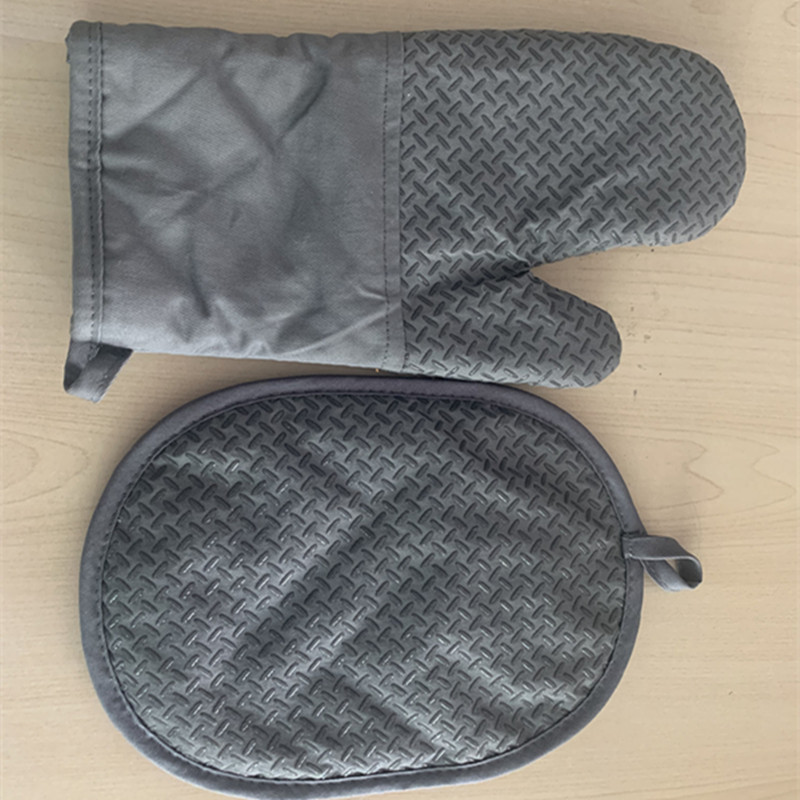 Quality BSCI Cotton Lining Silicone Oven Gloves For Kitchen for sale