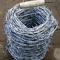 Quality Barbed Wire Barbed Spacing:3"-6" for sale