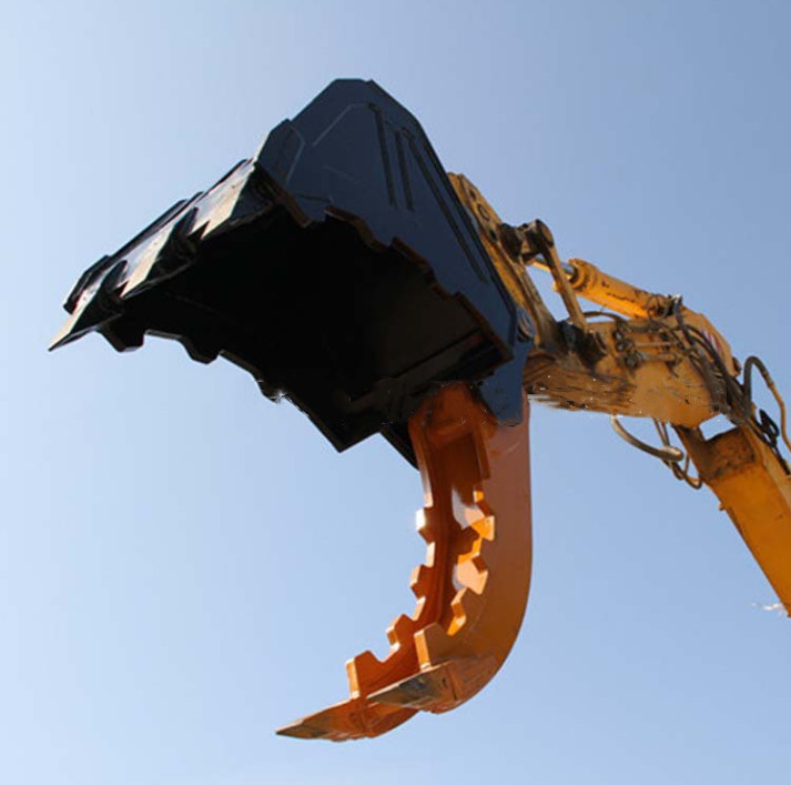 Quality Q345B Excavator Bucket Thumb Combo 12-16 Tons Excavator Attachment for sale