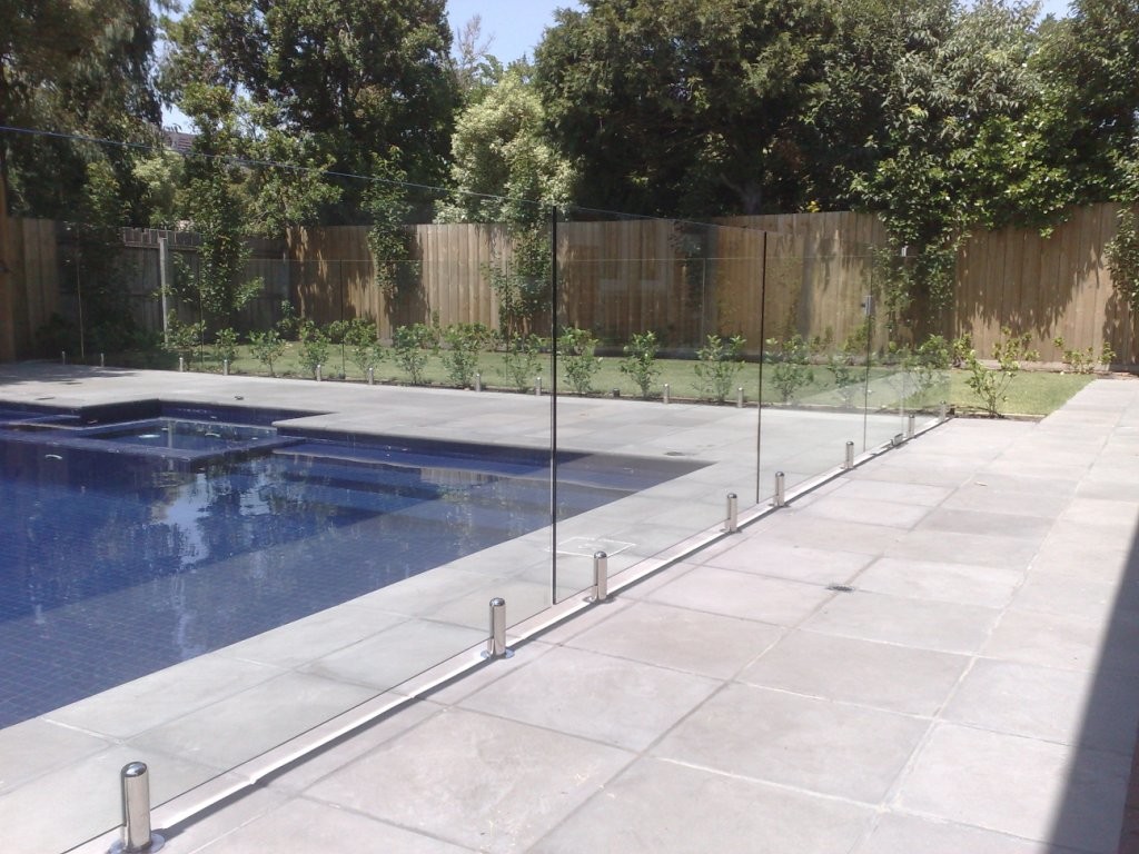 Quality 316 Anti-Rust Stainless Steel Spigots Frameless Swimming Pool Glass Railing for sale