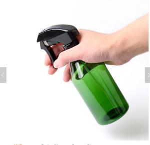 Quality Amber 500ml Plastic Trigger Spray Bottle for Liquid Detergent, Cylinder Barber Shop Hair Spray Bottle for sale