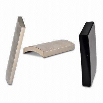 Quality Arc Shape Sintered NdFeB Magnet with Ni, Zn and Au Coatings for sale