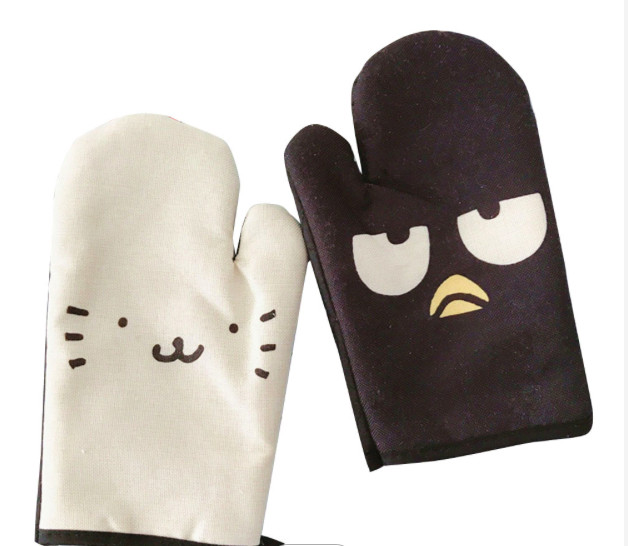 Quality High Temperature Heat Resistant Canvas Cartoon Oven Gloves For Baking for sale