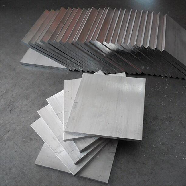 Quality 1000mm Aluminum Checkered Plate Cold Rolled 2B Finish ASTM Aluminum Diamond Plate Sheets for sale