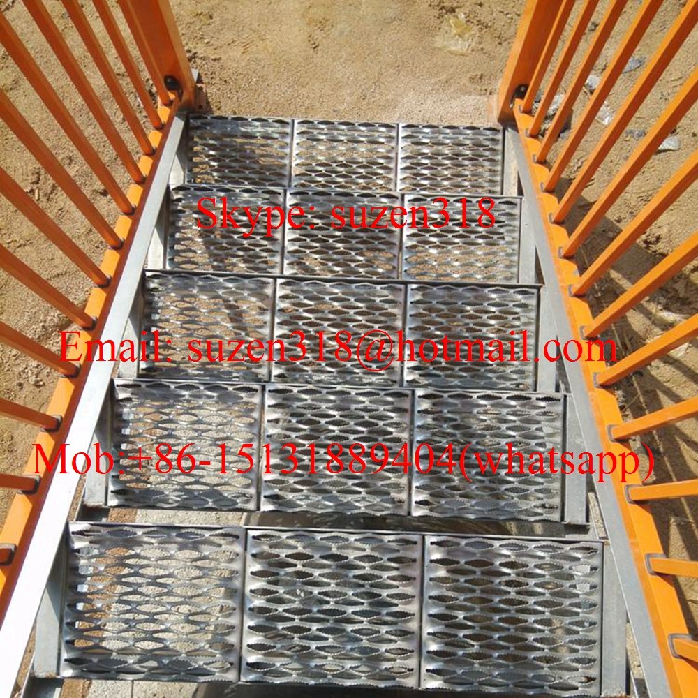Quality aluminum metal outside exterior stair steps for safety for sale