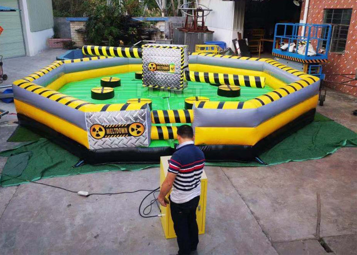 Quality Commercial Meltdown Mechanical Inflatable Wipe Out With 0.55mm PVC Tarpaulin for sale