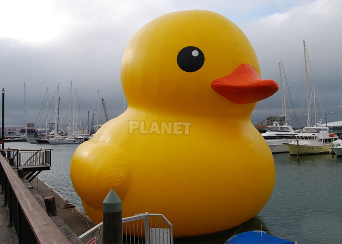 Quality Customized Big Advertising Inflatable Water Yellow Duck Floating Yellow Duck for sale