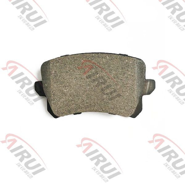 Quality Universal Ceramic Technology Passenger Car Brake Pads 0.35 - 0.45 Friction for sale
