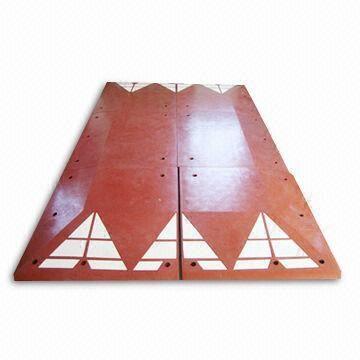 Quality 6-piece Speed Humps with 1,800mm Width, 65mm Thickness and 3,000mm Length for sale