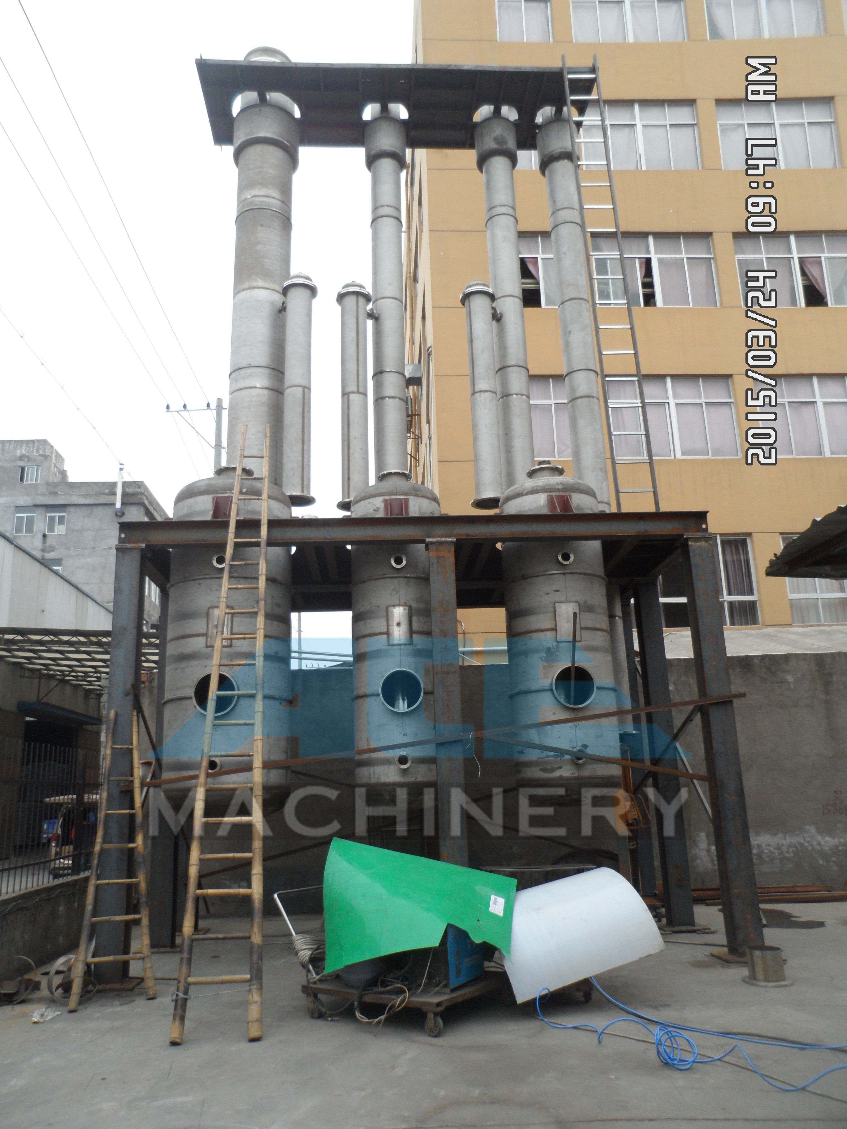 Quality Efficient Water Evaporation Triple Effect Falling Film Thermal Evaporator for sale