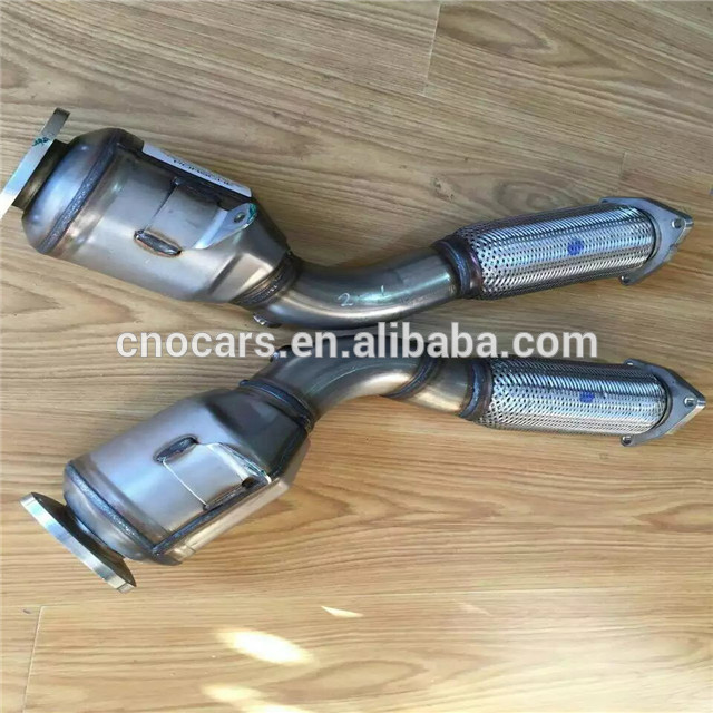 Front Ceramic Honeycomb Car Catalytic Converter Price for Cayenne 95511302101 955113022AX 95511302201