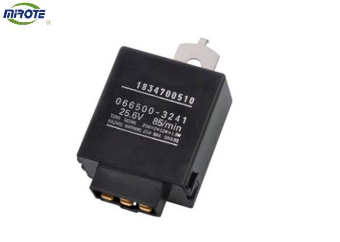 Electronic Relay Flasher for Japanese Vehicle 1-83470-060-0 with 24V 5 Pins