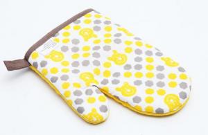 Quality Cotton Lining Fireproof Oven Gloves For Household Electrical Appliances for sale