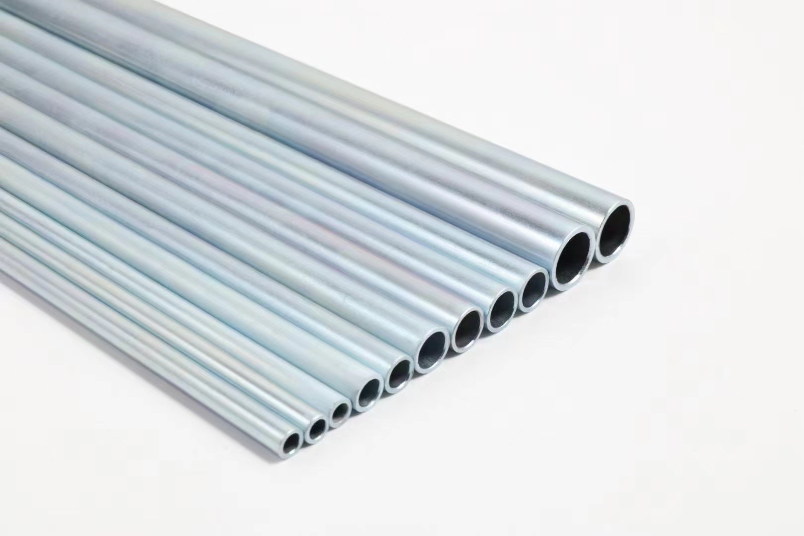 Quality ASTM A213 A199 Seamless Precision Steel Pipe Hydraulic Casing Welded Carbon Galvanized for sale