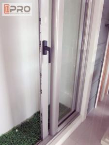 Quality Durable Entrance Aluminum Folding Doors , Thermal Break Lowe Sound Insulation Bi Fold Door for sale