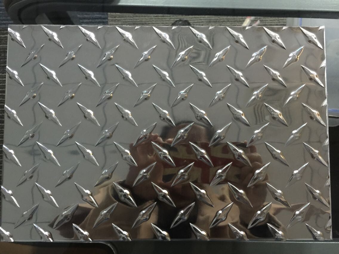Quality Customized Diamond Aluminum Sheet Industrial Aluminum Checkered Plate For Boat Lift for sale