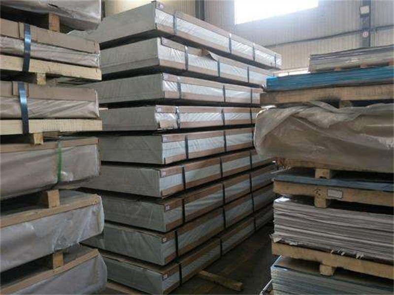 Quality Embossed Aluminum Sheet 5052 Plate 3003 Cold Rolling 2000mm for sale