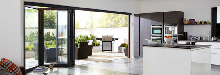 Long Life Span Aluminium Folding Doors For Exterior Customized Extrusion Thickness