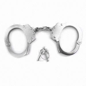 Quality Handcuff, Made of Carbon Steel and Nickel-plated, with 5.0cm Minimum Diameter for sale
