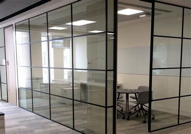 Quality ISO Modern Half Height Glass Cubicle Dividers  , Boss Office Partition Wall for sale