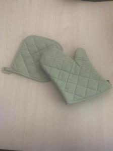 Quality BBQ Oven Mitt And Pot Holder Set With Non Slip Surface for sale