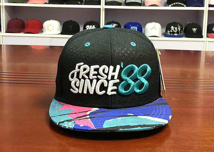 Quality Customize Debossed Snapback Hats And Caps Mens 3D Embroidered With String for sale