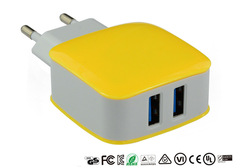 Quality 12V 5V 2.1A 2A Dual Port Usb Charger Universal Socket Wall Charger Adapter for sale