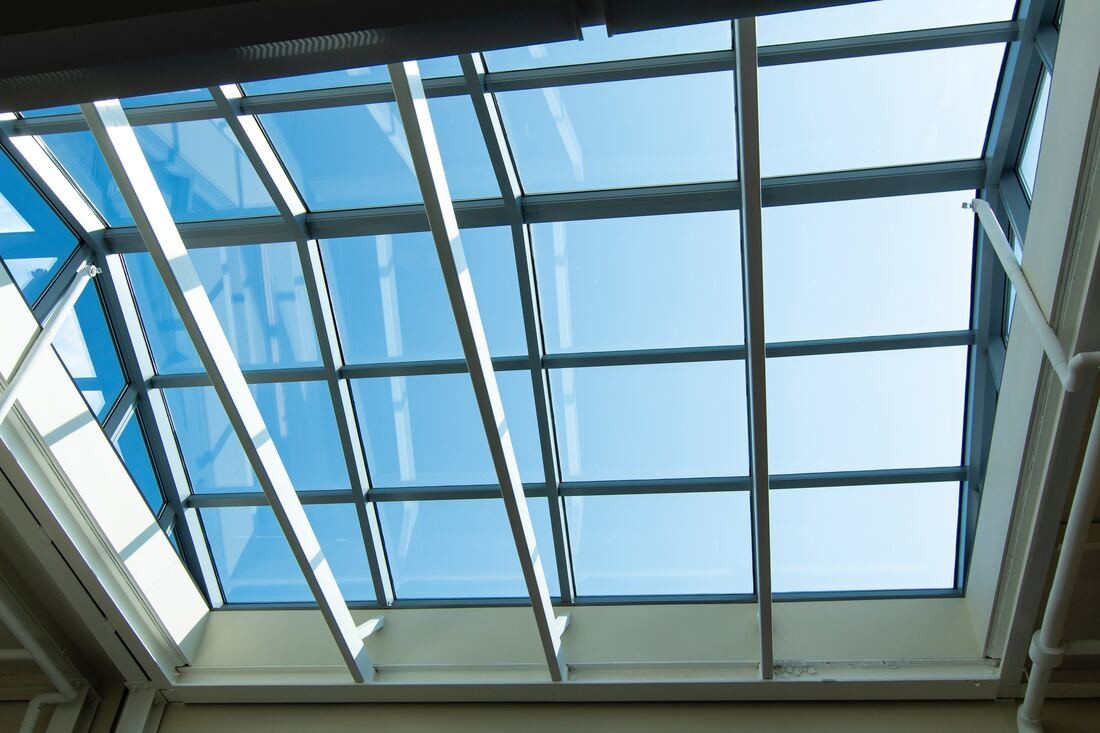 Quality Sun Shade Roof Aluminium Skylight Tempered Glass 6063 T5 1.4-2.0mm for sale