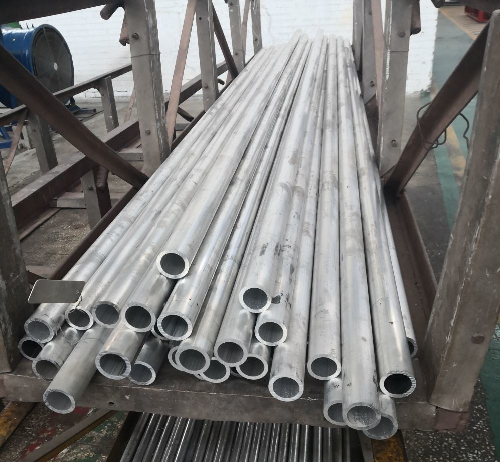 Quality Mill Finish 6M 6061 T6 Seamless Aluminum Round Tubing for sale
