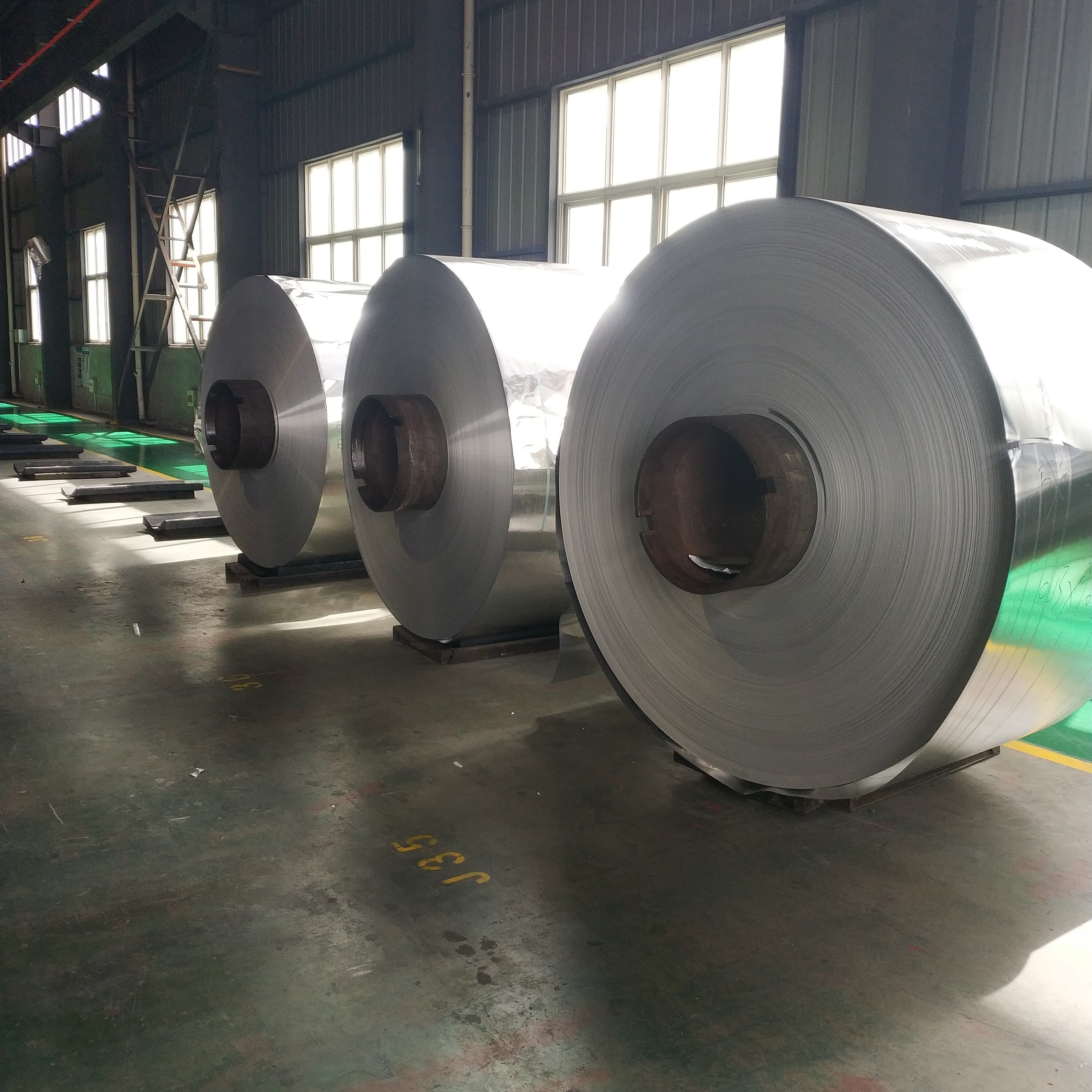 Quality 7606 Industrial Aluminum Foil Rolls Laminated PET Polyester Foil for Cable for sale