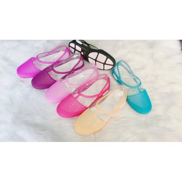 Buy Flat Beach Women Jelly Sandals Footwear High Quality at wholesale prices
