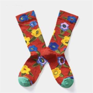 In-stock Wholesale Custom Design Women's Hosiery Graffiti Skateboard Casual