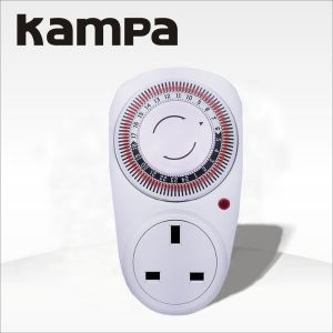 USA mechanical timer 24 hours 3-pin plug socket 230V 16A