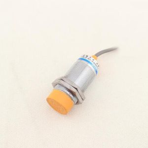 Quality LJ30A3-15-Z/BY NO PNP DC inductance approach switch sensors proximity switches for sale