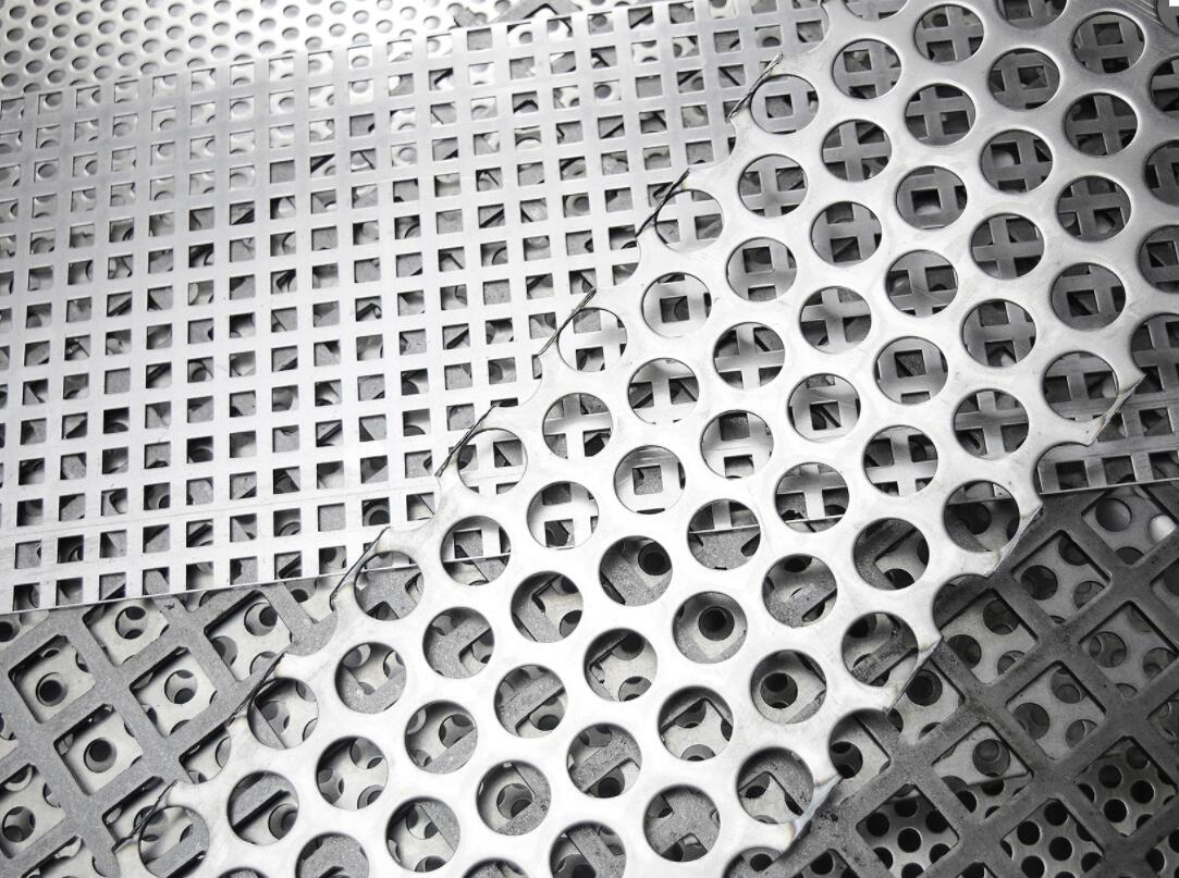 316 Grade Stainless Steel Perforated Sheet Mill Edge Cold Rolled