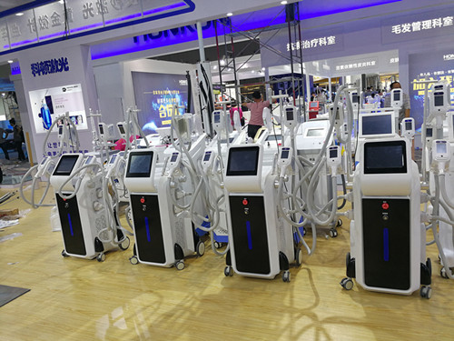 Buy 2018 newest -15oC 4 handles cryolipolysis body slimming machine at wholesale prices