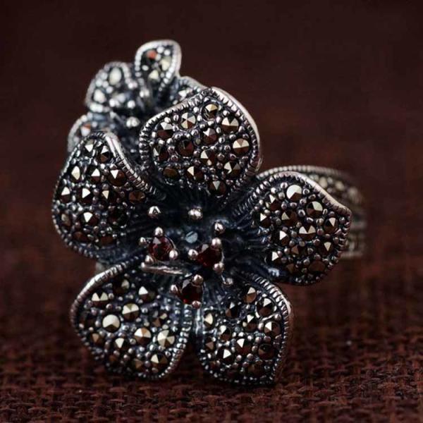 Women Antique 925 Sterling Silver Flower Style Marcasite Ring(MKS20021)