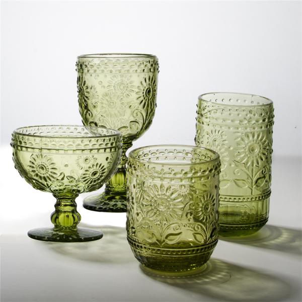 Hot Sale Green Color Glassware Vintage Pattern Embossed High Clear Glass Goblets