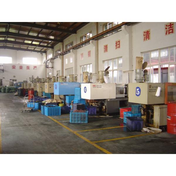 Upgrade Your Cooking Game with 210 Degree High Temperature CLASSIC Design Style Tools