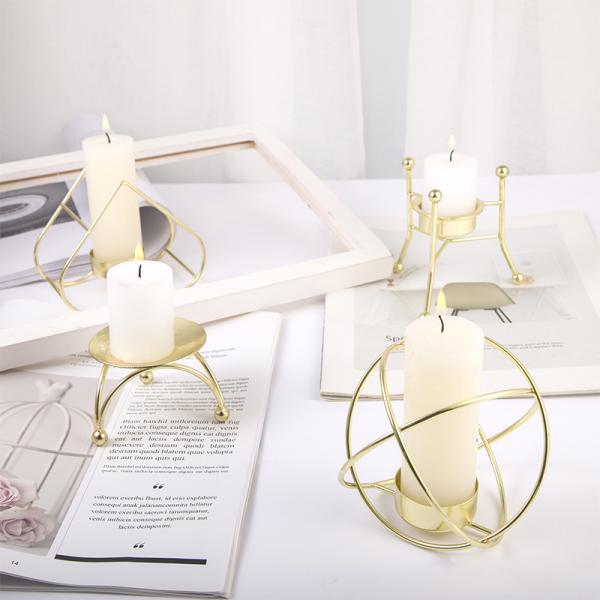 Wholesale candle holder gold Golden lantern shape candle stand wedding candlestick